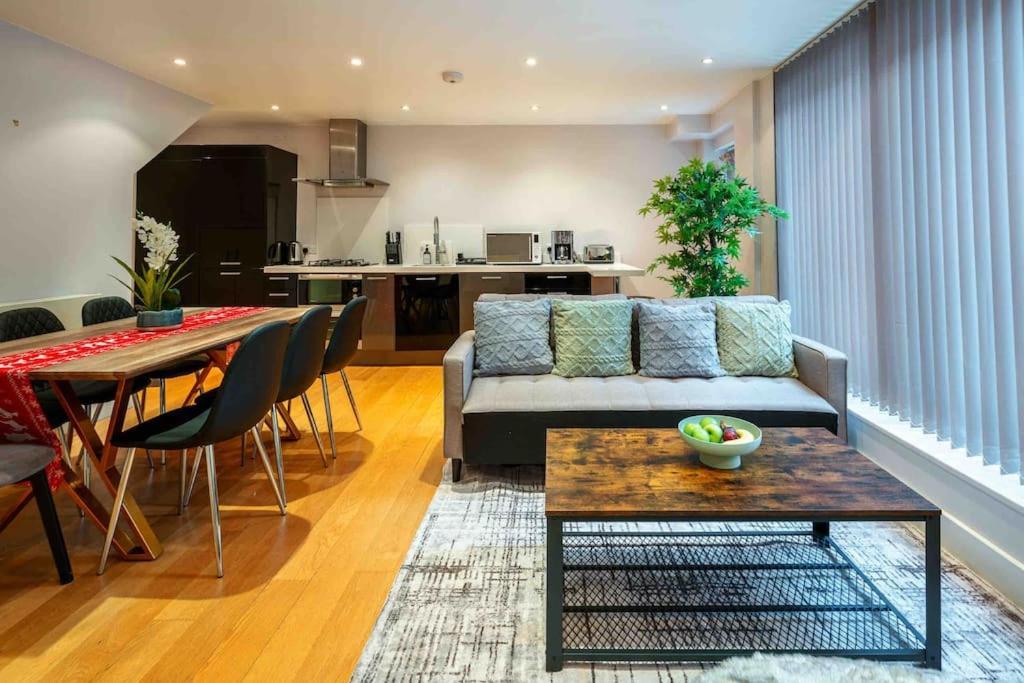 Sweet 3Brs House Close To Oxford & Soho Londra Esterno foto